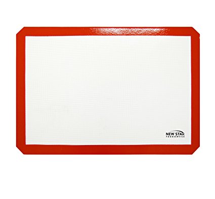 New Star Foodservice 36657 Commercial Grade Silicone Baking Mat Non Stick Pan Liner, 14 x 20 inch (Two-Thirds Size)